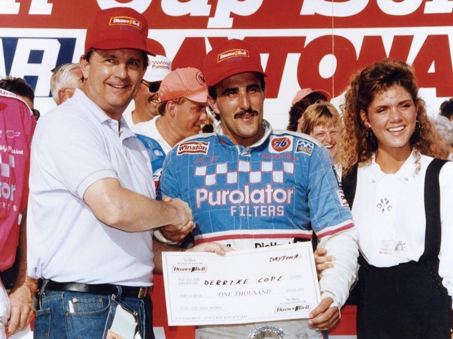 The Finish Line: 1990 Daytona 500 | NASCAR Hall of Fame | Curators