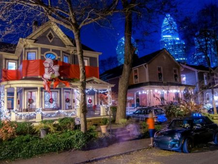 10 Must-See Holiday Light Displays In and Around Charlotte