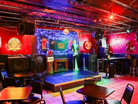 8 Charlotte Stages for Karaoke