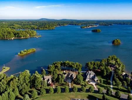 How to Plan a Lake Day in Lake Norman