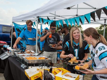How to Plan the Perfect Tailgate in Charlotte